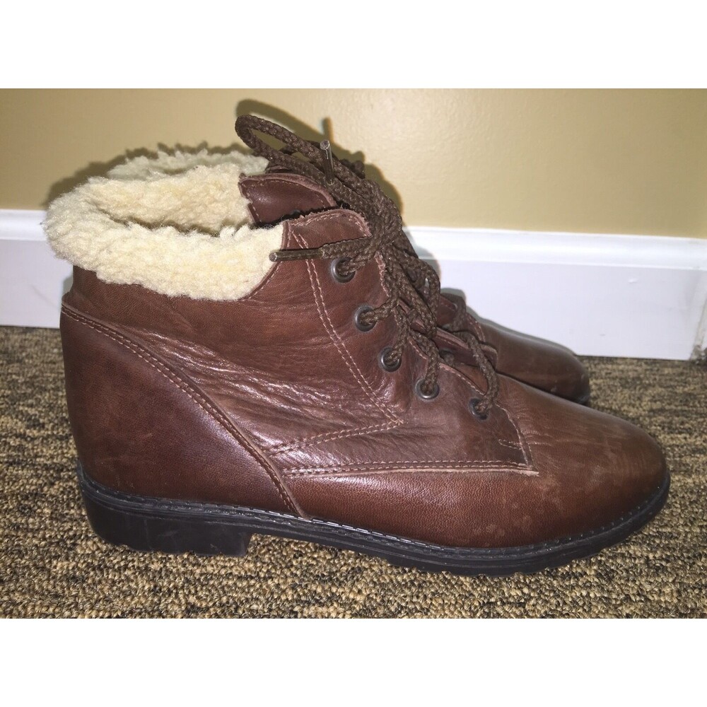 Barbo leather booties , fur lining  - lace up-  size 7.5 pre-owned